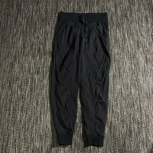 Lululemon Dance Studio Jogger *28” size 6